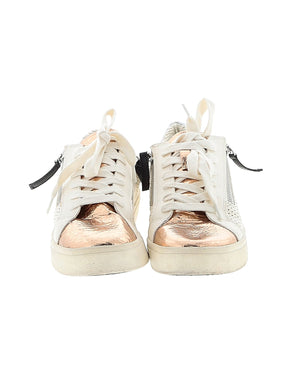 2 shoe size - 8
