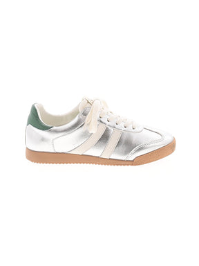 1 shoe size - 7