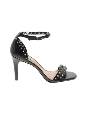 1 shoe size - 9