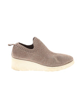 1 shoe size - 6