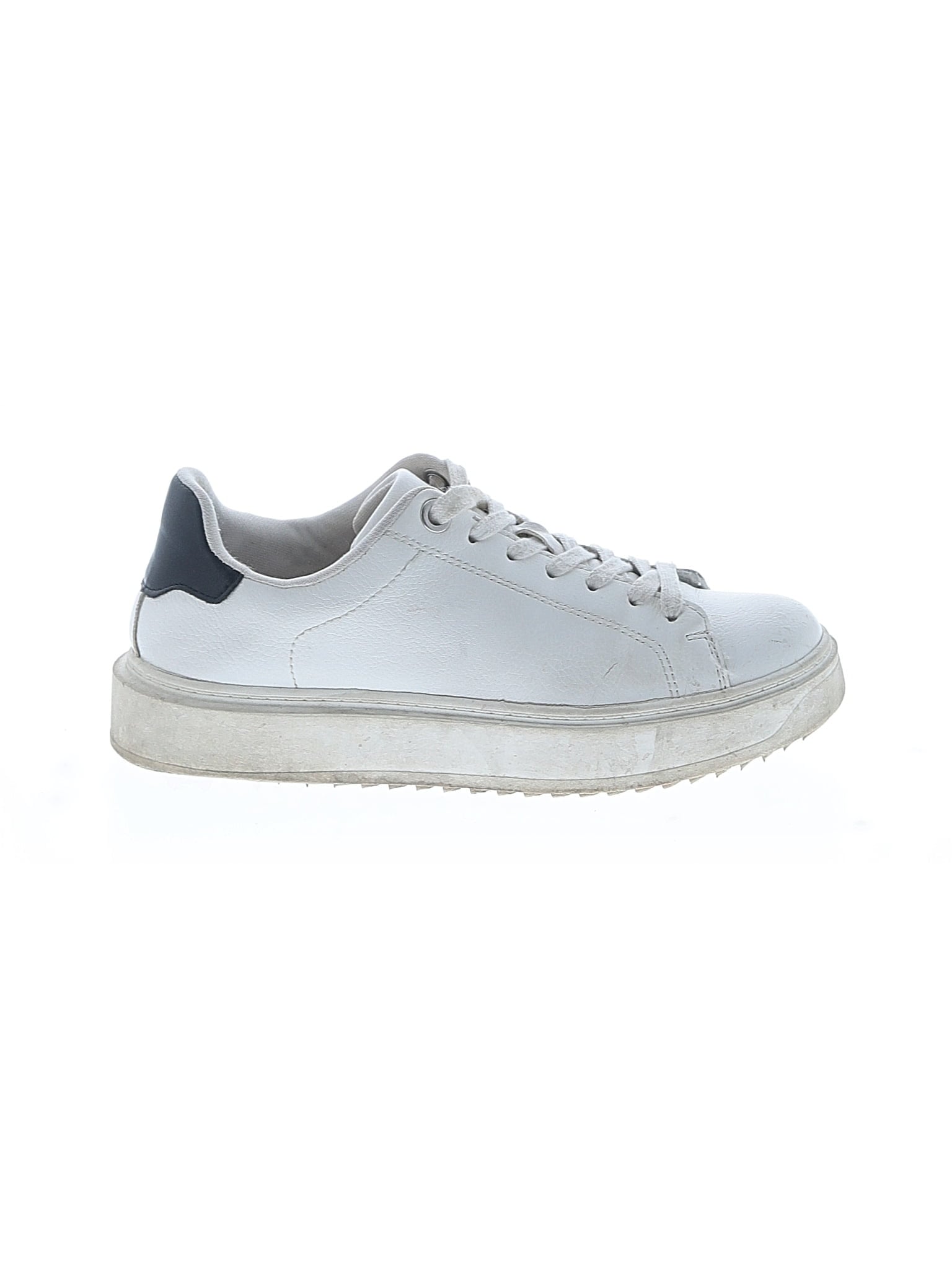 1 shoe size - 6