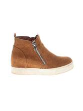 1 shoe size - 7