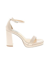 1 shoe size - 11