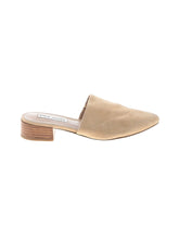 1 shoe size - 5