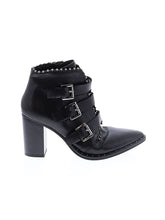 1 shoe size - 8