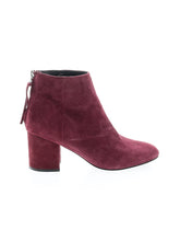 1 shoe size - 7 1/2