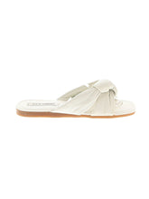 1 shoe size - 9