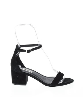 1 shoe size - 8