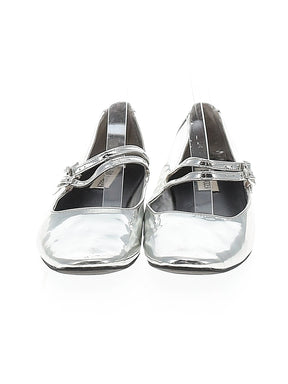 2 shoe size - 7 1/2