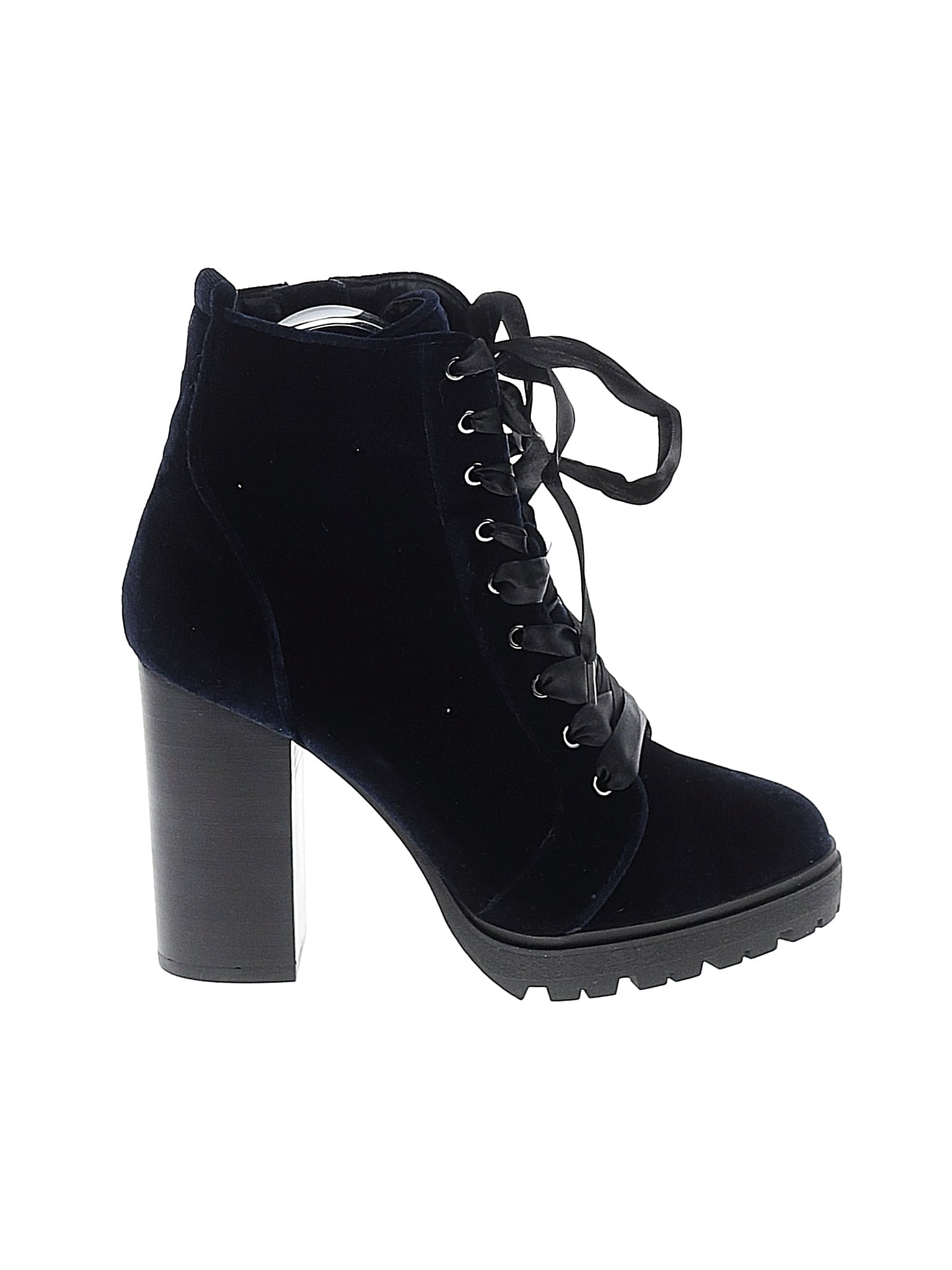 1 shoe size - 8