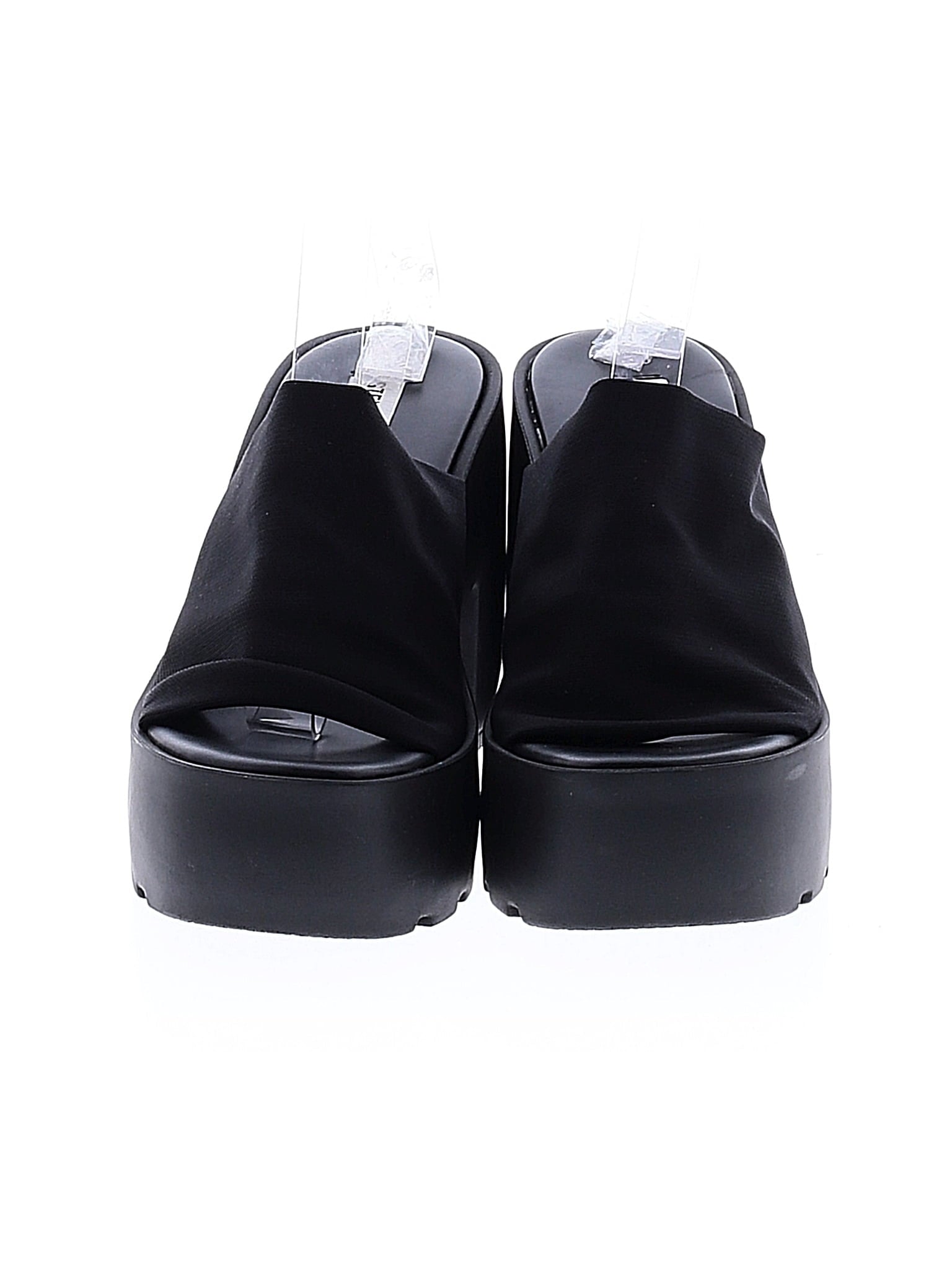 2 shoe size - 39 (EU)