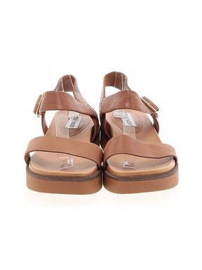 2 shoe size - 9 1/2