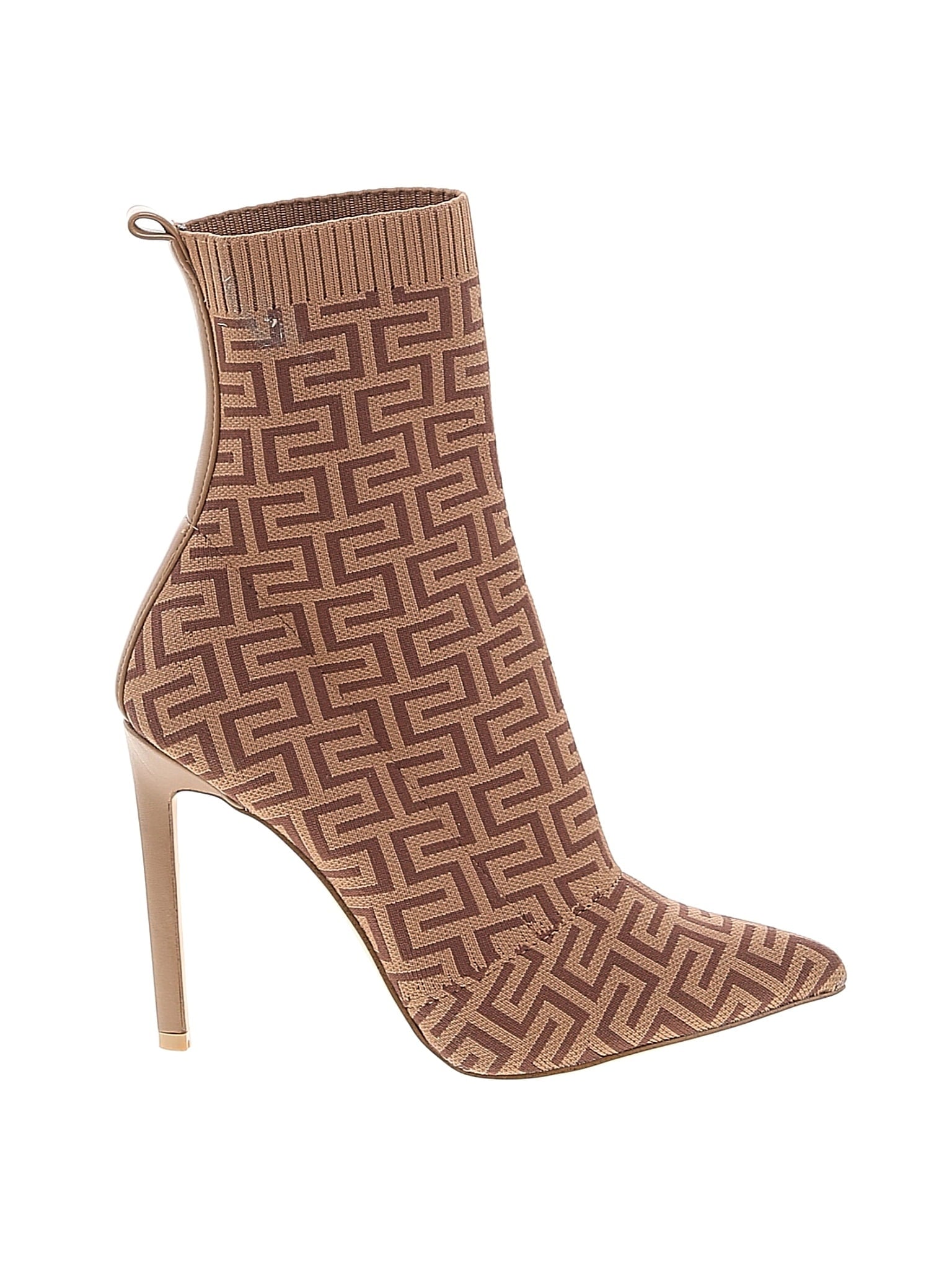 1 shoe size - 9 1/2