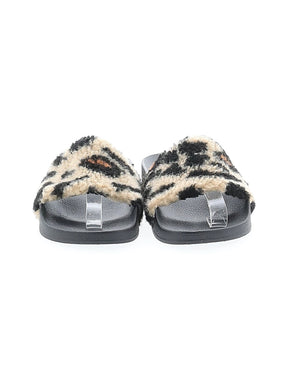 2 shoe size - 7