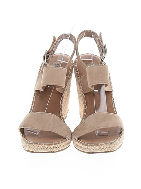 2 shoe size - 9 1/2