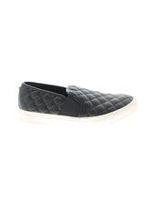1 shoe size - 7
