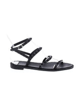 1 shoe size - 9