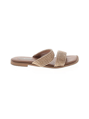 1 shoe size - 9