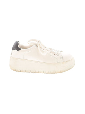 1 shoe size - 6