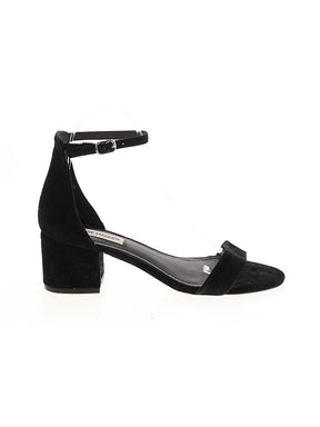 1 shoe size - 6 1/2