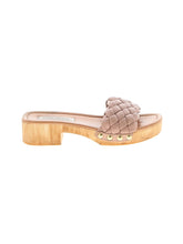 1 shoe size - 37 (EU)