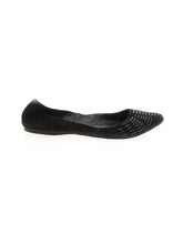 1 shoe size - 7 1/2