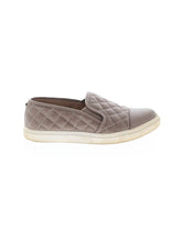 1 shoe size - 5