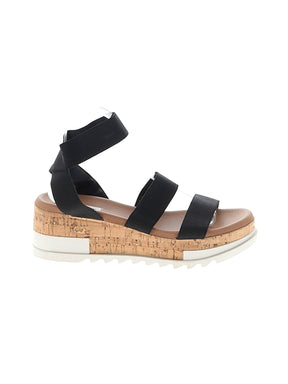 1 shoe size - 9