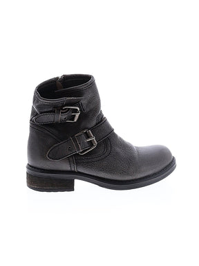 1 shoe size - 6