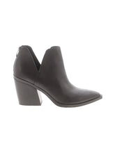 1 shoe size - 9 1/2