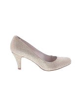 1 shoe size - 7 1/2