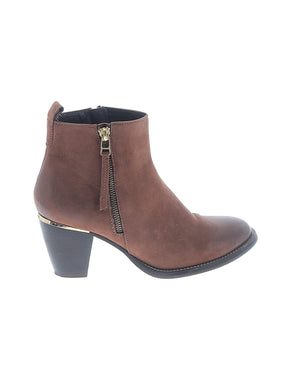 1 shoe size - 8 1/2