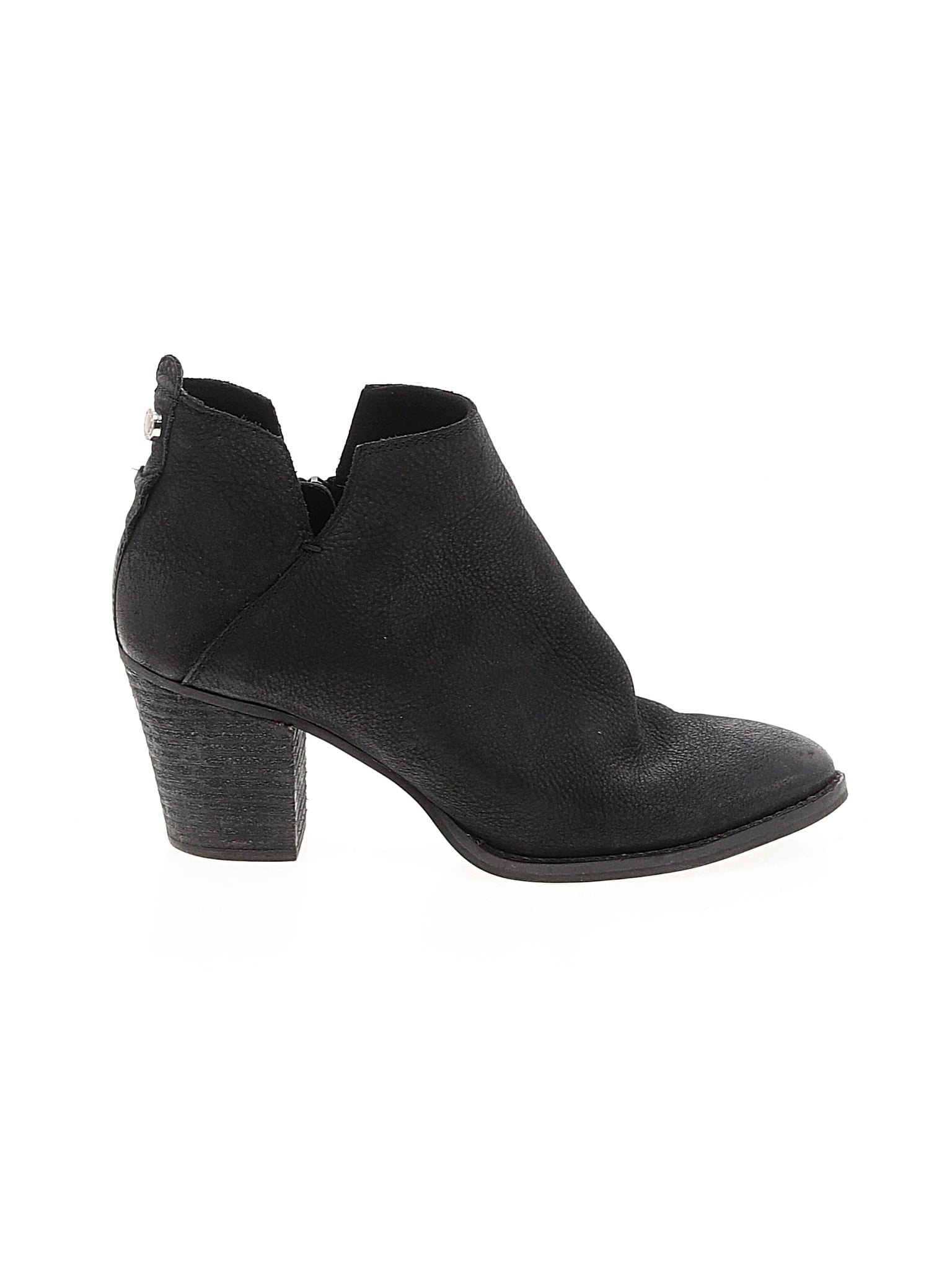1 shoe size - 7 1/2