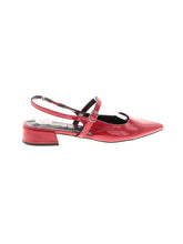1 shoe size - 8