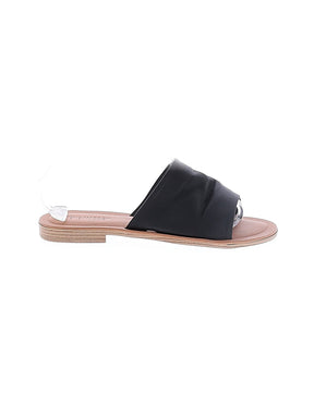 1 shoe size - 10