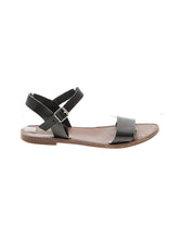1 shoe size - 8