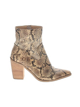 1 shoe size - 8 1/2