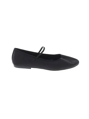 1 shoe size - 9