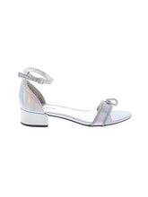 1 shoe size - 5