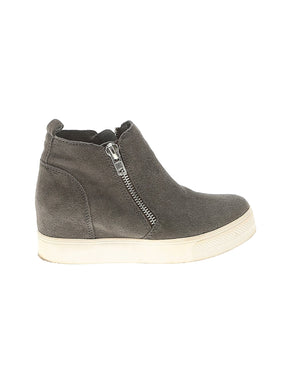 1 shoe size - 6 1/2