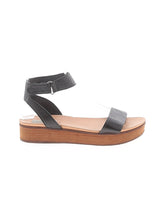 1 shoe size - 7 1/2