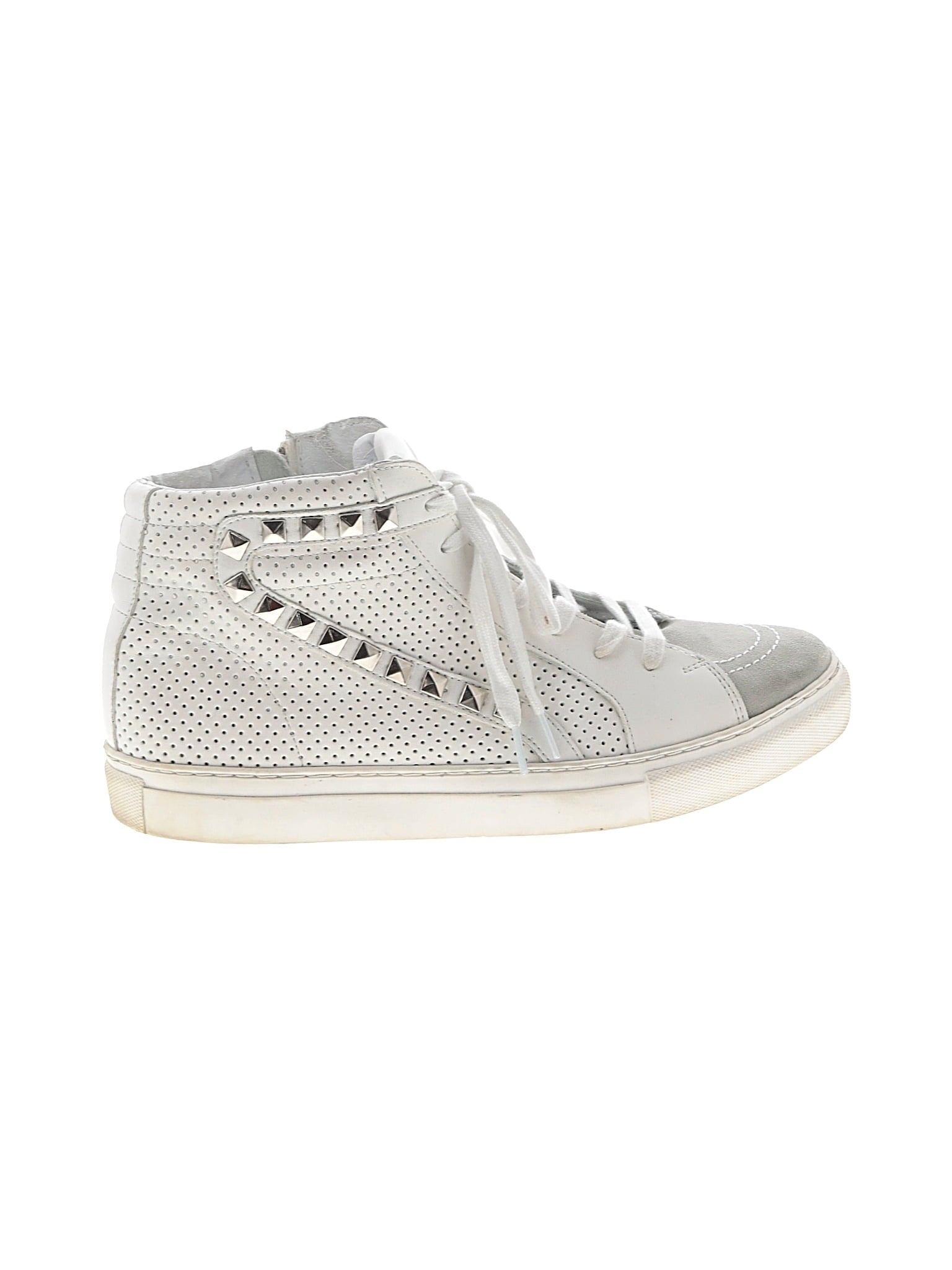 1 shoe size - 11