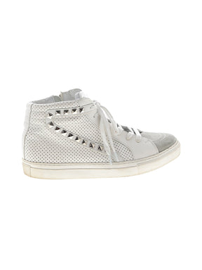 1 shoe size - 11