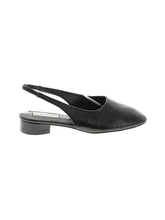1 shoe size - 8