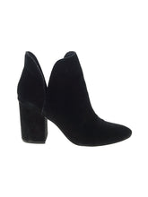 1 shoe size - 8 1/2