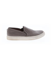 1 shoe size - 7