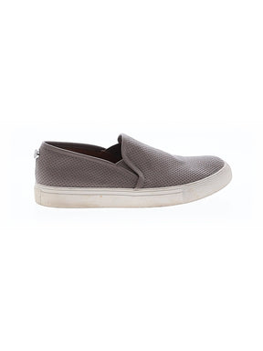 1 shoe size - 7