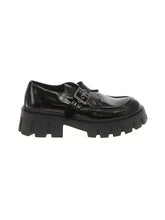 1 shoe size - 11