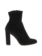 1 shoe size - 8