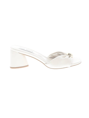 1 shoe size - 7 1/2